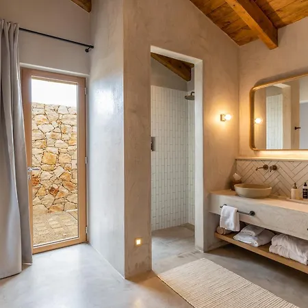 Hotel Eliamos & 5*