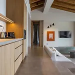 Eliamos & Hotel 5*