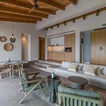 Hotel Eliamos & 5*