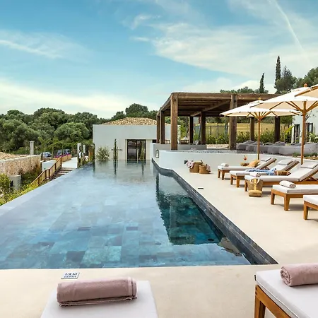 Hotel Eliamos & - Relais & Chateaux