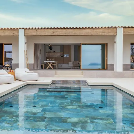 Hotel Eliamos & - Relais & Chateaux 5*