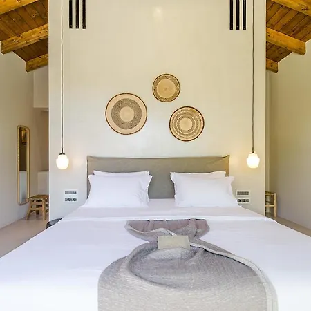 Eliamos & - Relais & Chateaux 5*