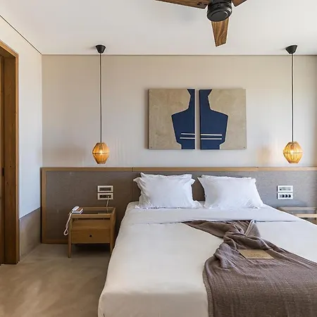 Hotel Eliamos & - Relais & Chateaux 5*
