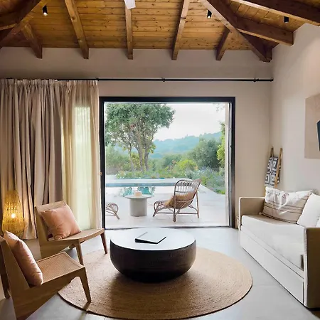 Eliamos & - Relais & Chateaux 5*