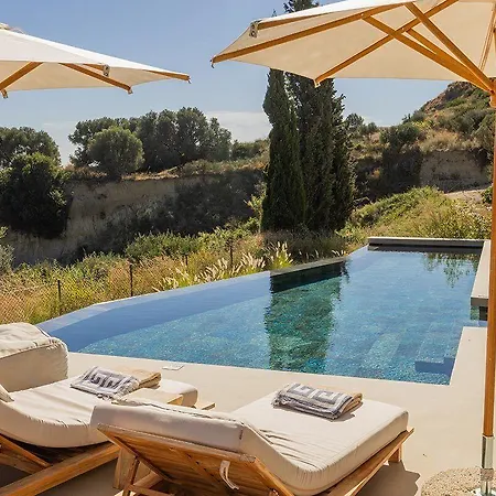Hotel Eliamos & - Relais & Chateaux 5*