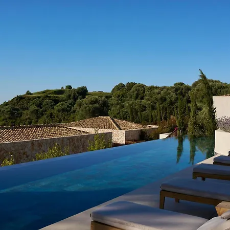 Eliamos & - Relais & Chateaux Hotel 5*