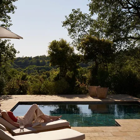 Eliamos & - Relais & Chateaux 5*
