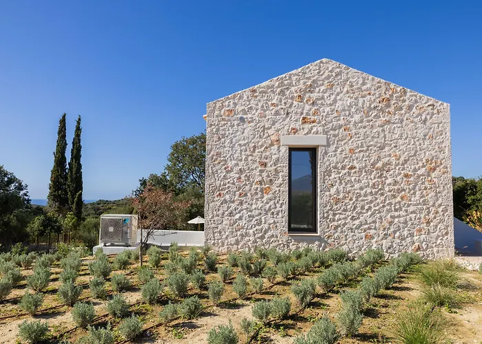 Eliamos & Hotel Spartia (Kefalonia)