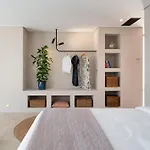 Eliamos & 5* Спартия